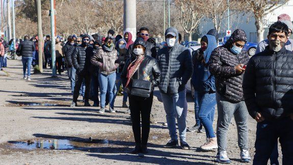 Vacunan a demanda en el Estadio Municipal
