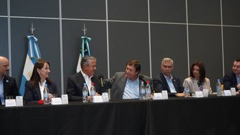 Los gobernadores de Río Negro y Neuquén, junto a sus ministros, definen una agenda común.
