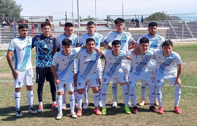 La formación de La Amistad en Roca ante el Norte. Foto: gentileza Elio Gastón Díaz