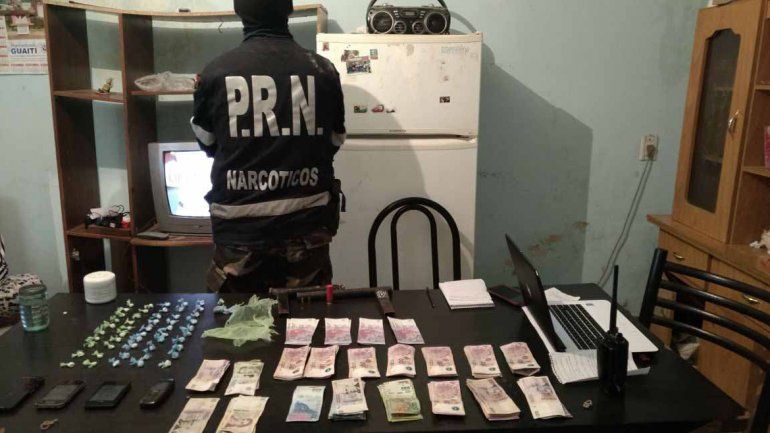 La droga secuestrada por el área de Narcóticos de Cipolletti estaba lista para la venta en prolijos envoltorios.&nbsp;