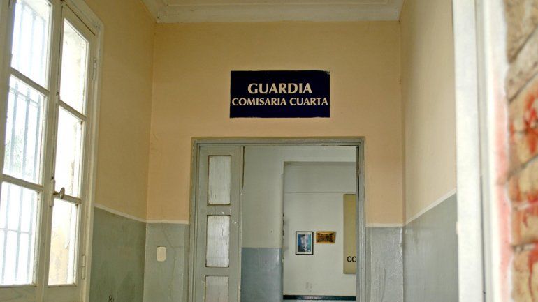 Los menores fueron retirados de la comisaría por sus padres.