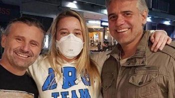Agustina en el medio, a su izquierda su padre Patricio Di Palma y a la derecha Marcos, su tío.&nbsp;