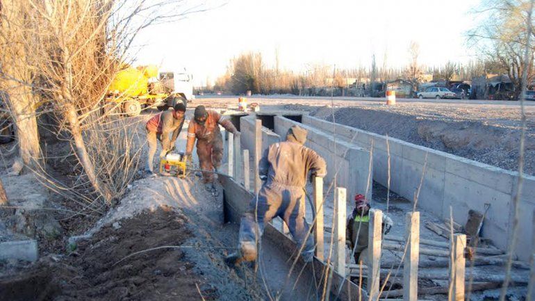 Vecinos sostienen que las obras ruteras deben tener más seguridad.