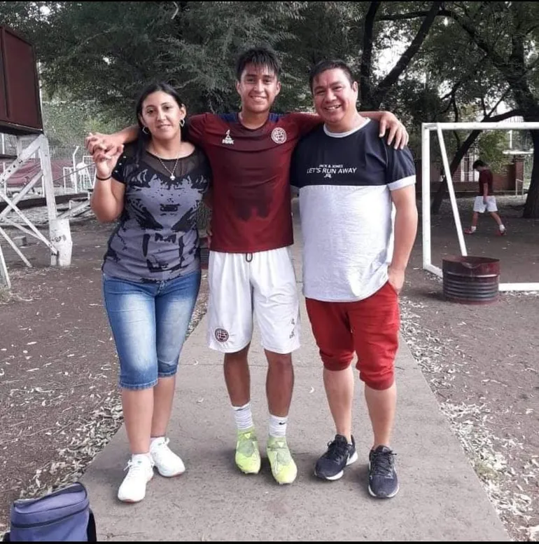 Natan junto a su recordado papá y a su leal mamá.