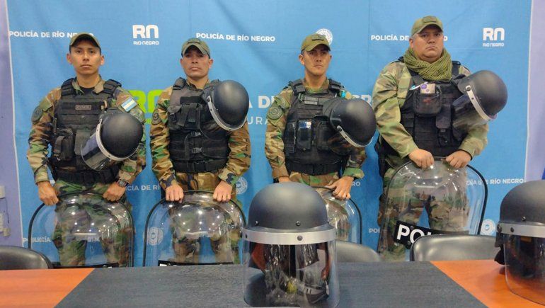 Entregaron escudos y cascos a los Grupos COER de la provincia