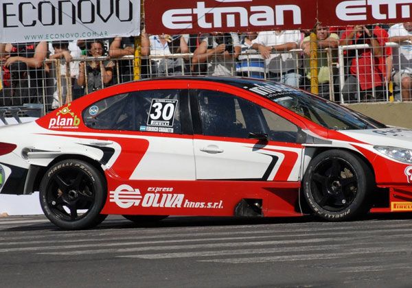 Carabetta se prueba en San Juan