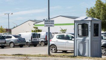 le robaron el auto en el estacionamiento del hospital