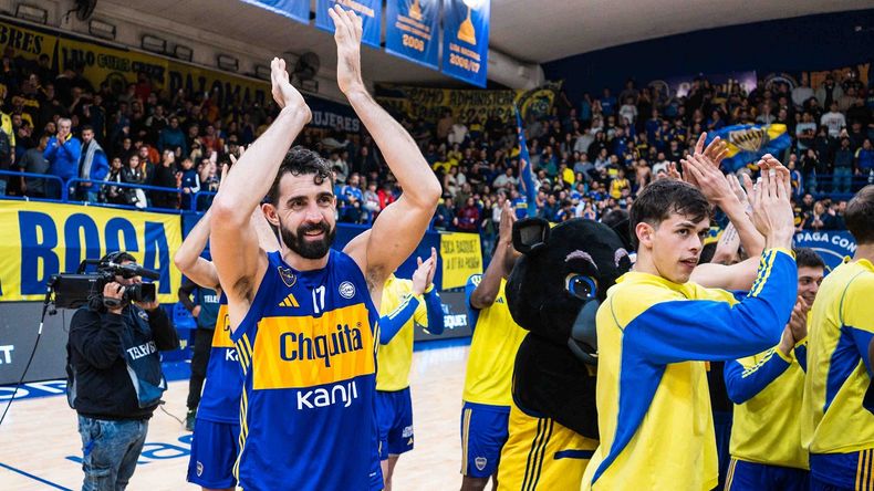 Otro momento insólito en el básquet: echaron a la mascota de Boca en la victoria sobre Ferro