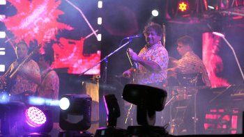 yatra y los palmeras, el broche de oro de una fiesta de la confluencia inolvidable