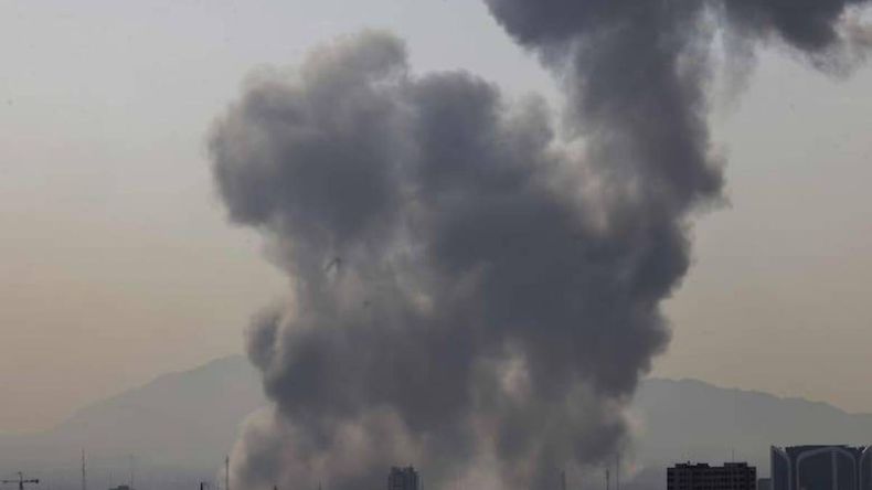 Las explosiones se registraron en varias ciudades del Medio Oriente. | LMCipolletti.com Las explosiones se registraron en varias ciudades del Medio Oriente.