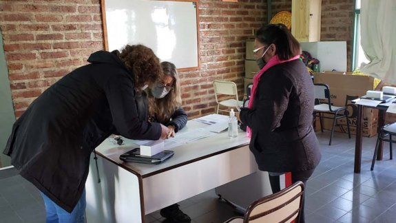 Más estudiantes rionegrinos recibieron notebooks