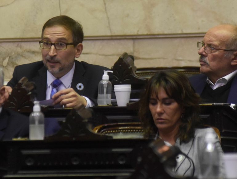 Buscan alivio impositivo de asalariados, monotributistas y autónomos.