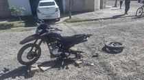 Tuvieron que desarmar la moto hasta liberar el bracito de la niña. 