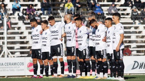 El superclásico del Federal: Cipo visita al líder Olimpo