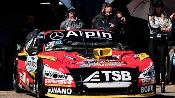 La Chevy del rionegrino ahora se mostrará en el box del Laboritto Junior.