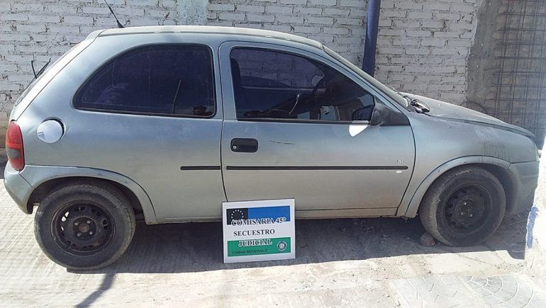 Robaron un auto y lo dejaron abandonado en el Anai Mapu