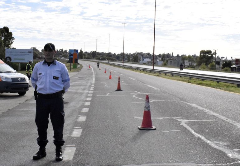 En los operativos se controlará la documentación y condiciones del vehículo. En algunos puntos aleatorios pueden participar fuerzas federales. 