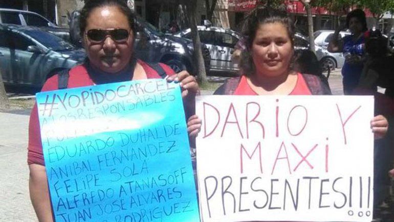 Los militantes del MTD realizaron una radio abierta en la plaza.