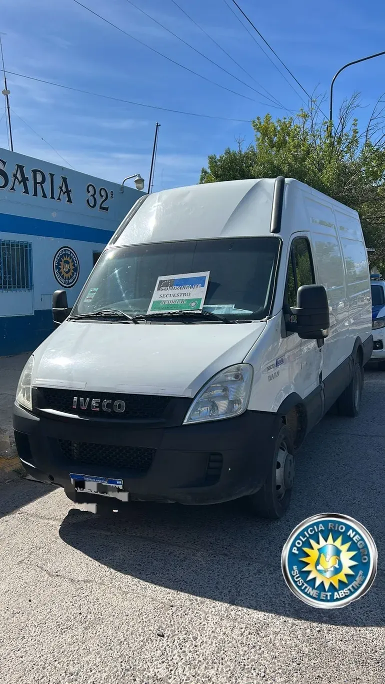 La camioneta robada pertenece a la empresa Pepsico, el principal distribuidor de snacks en la región. La camioneta robada pertenece a la empresa Pepsico, el principal distribuidor de snacks en la región.