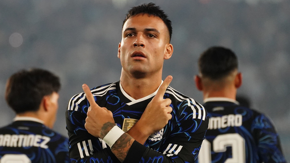Lautaro Martínez se convirtió en el 3er máximo goleador en la historia de la Selección Argentina.
