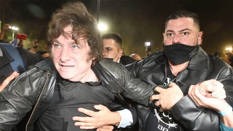 El presidente fue amenazado de muerte.
