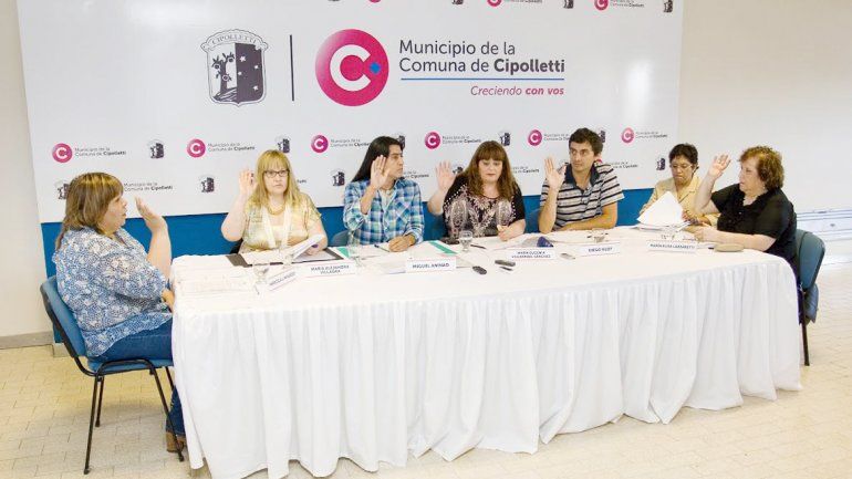 Los ediles dieron su voto al nuevo presupuesto y a la ampliación del que todavía está en curso. Hoy volverán a sesionar