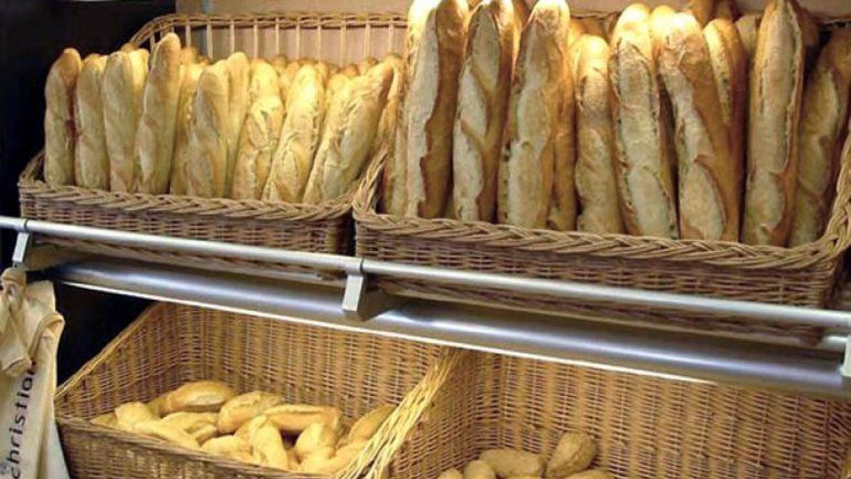 Panaderos de Cipolletti se reúnen por el aumento del pan