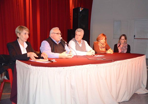 Se reunieron por el plan Procrear