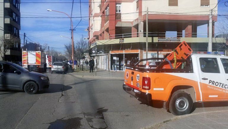 Evacuaron un edificio en pleno centro cipoleño por una explosión