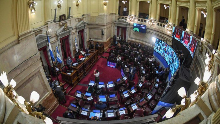 El Senado convirtió en Ley las reformas de Ganancias y Monotributo