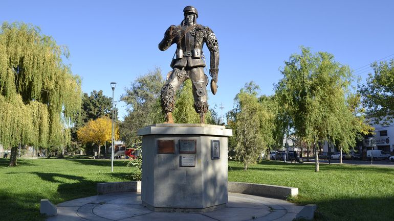 A 44 años del conflicto bélico, en la provincia se despliegan diferentes actividades conmemorativas. A 44 años del conflicto bélico, en la provincia se despliegan diferentes actividades conmemorativas.