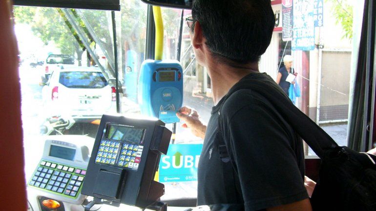 Ponen en marcha el boleto estudiantil: cuánto gasta un estudiante universitario que viaja en la región
