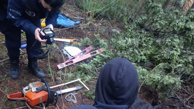 Delincuentes amenazaron con un hacha al sereno de una obra y le robaron todo