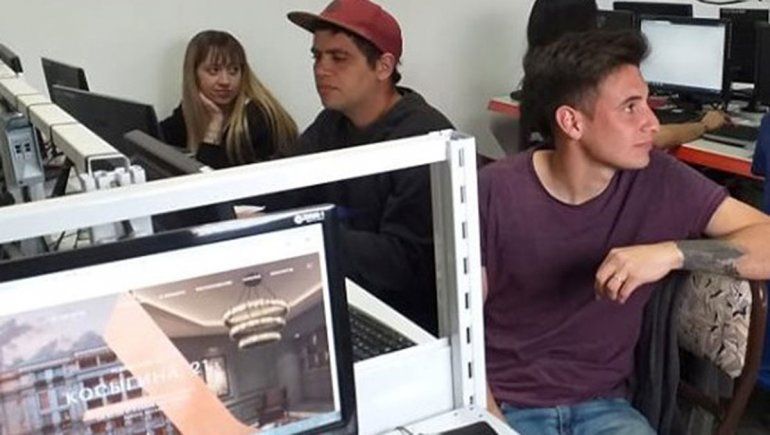 La Muni forma a jóvenes en diseño de sitios web