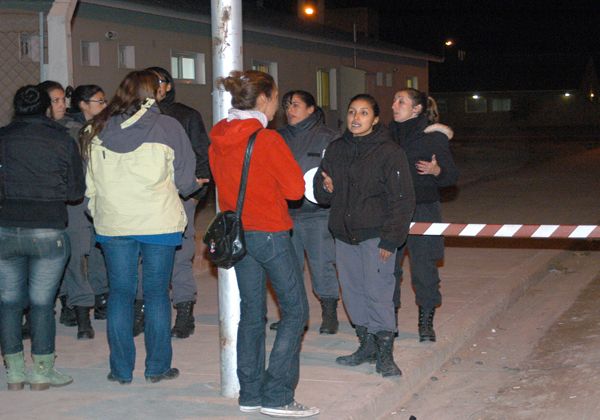 Reclusos heridos denunciaron violenta represión durante un motín en la cárcel