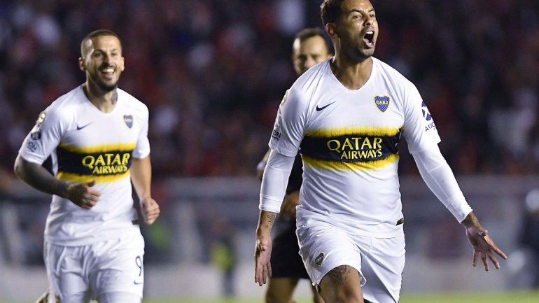 De Avellaneda a  Madrid, con escala en Colombia