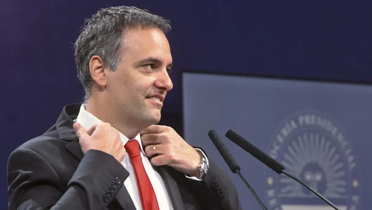 Triste noticia: Manuel Adorni confirmó que Télam dejó de existir