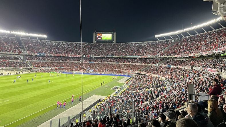 River juega en el Monumental.
