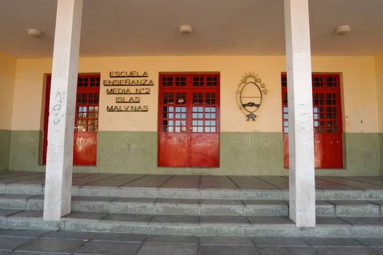 El colegio donde sucedió la masacre en 2004 y ahora renacen los fantasmas de Juniors.