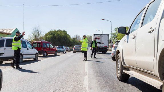 Lo pararon en un control y tenía un pedido de arresto 