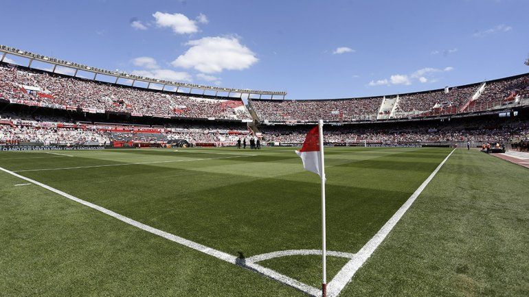 La Superfinal se suspendió por los incidentes y se juega mañana a las 17