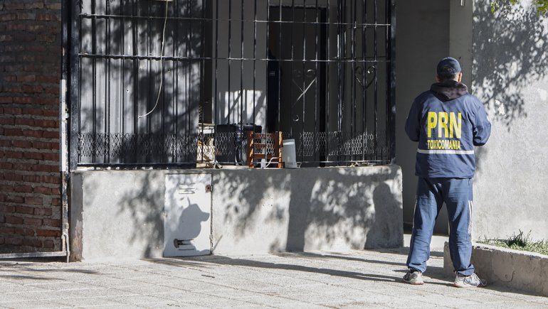 Allanan varias casas por tráfico de droga: la familia Montecino en la mira