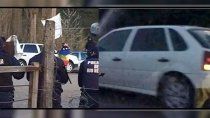 publican foto del auto que estaria involucrado en los incendios