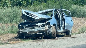 El auto fue encontrado sin ocupantes. En un rastrillaje posterior hallaron al cuerpo sin vida del conductor. | LMCipolletti.com El auto fue encontrado sin ocupantes. En un rastrillaje posterior hallaron al cuerpo sin vida del conductor.