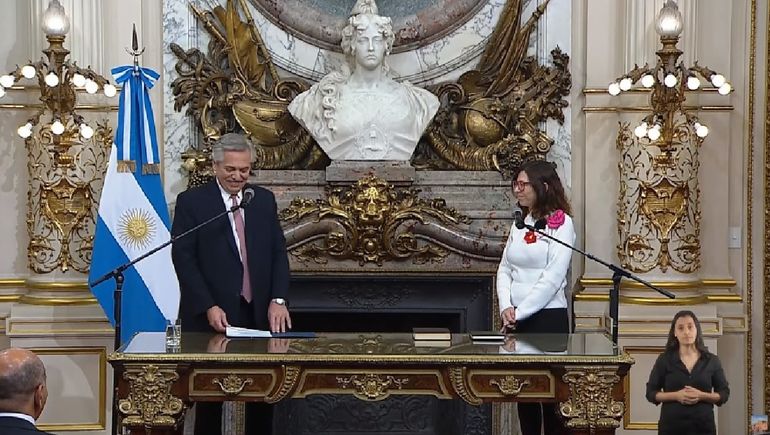 Silvina Batakis juró como ministra de Economía de la Nación