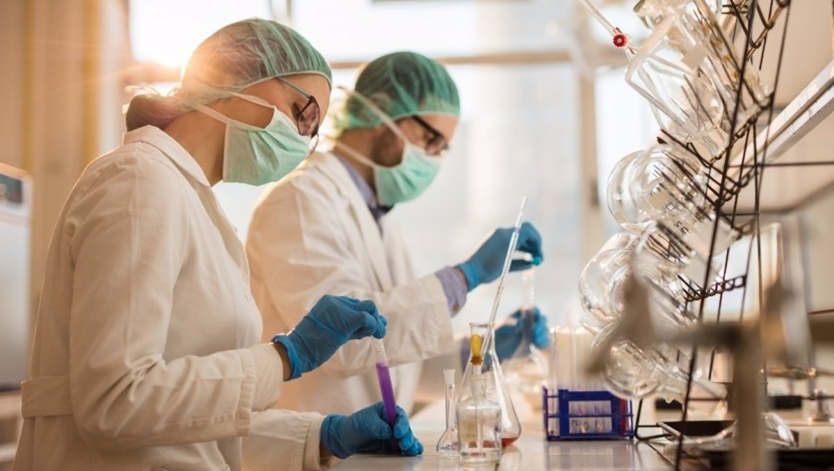 Estudio vinculó la hepatitis aguda grave en niños con COVID