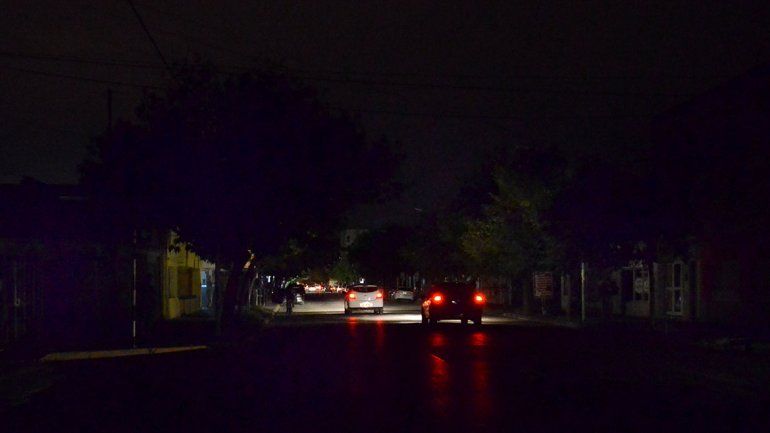 Miles de cipoleños pasaron a oscuras la Nochebuena