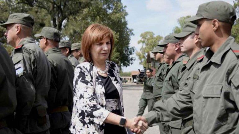 Bullrich declaró en la causa contra mapuches en Vaca Muerta