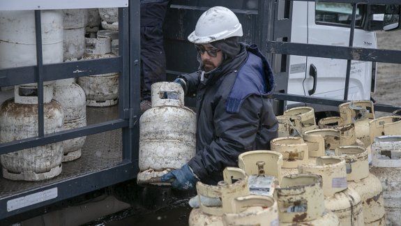 Plan Calor: lanzan la distribución gratuita de garrafas