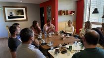 El intendente Buteler se reunió con su equipo y representantes del ARI.